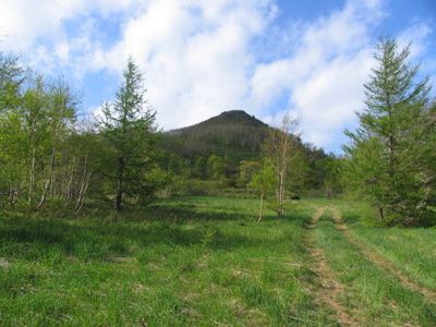 堺ノ神岳の外観