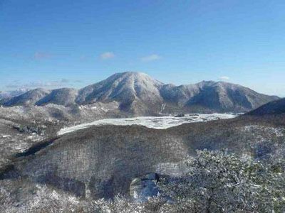 鈴ヶ岳の外観