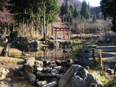 権現堂山の外観