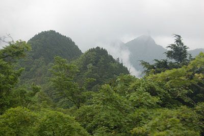 鉄山の外観