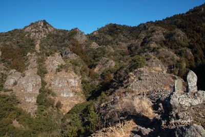 津波戸山の外観