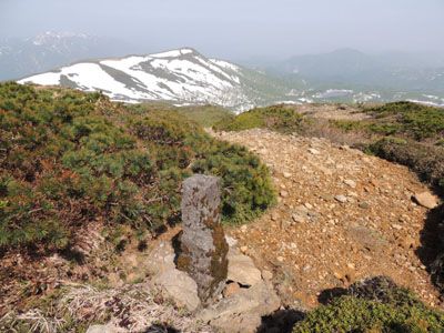 御駒山の外観