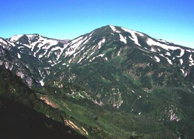 雪倉岳の外観