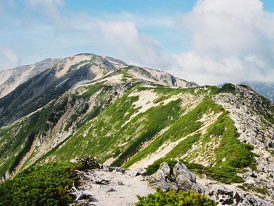 烏帽子岳の外観