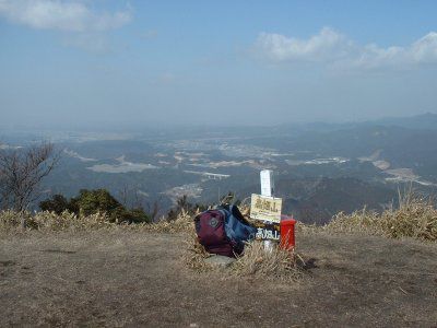 高畑山の外観