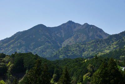 局ヶ岳の外観