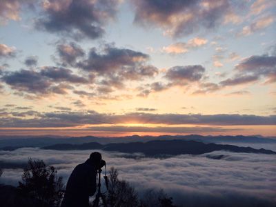 来日岳の外観