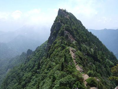 石鎚山の外観