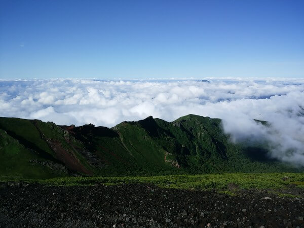 岩手山