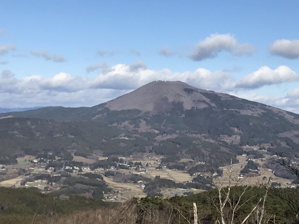 矢越山