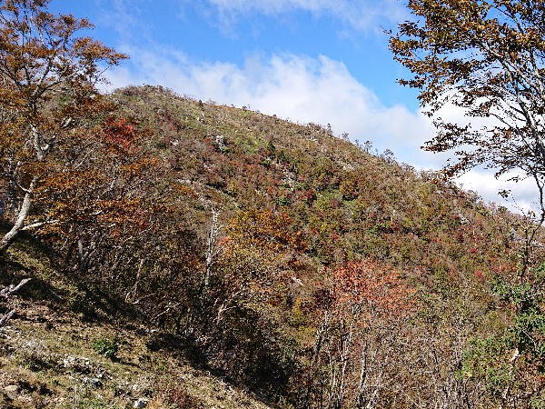 石立山