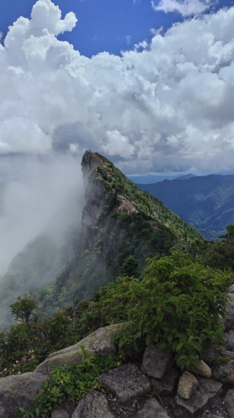 石鎚山